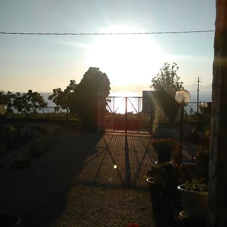 Couette-café Donna Concetta Scopello (Sicily)